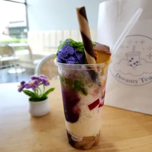 Halo halo