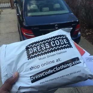 Fast shipping. My G star jeans were shipped well padded in this cool bag. I paid $70 for jeans that are originally $200!