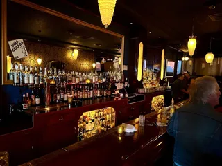 Bar 355