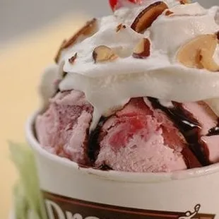 Dreyer's Ice Cream Parlor