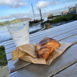 Pistachio Latte w/Oat Milk and Butter Croissant