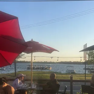 Across from the lake, great view
