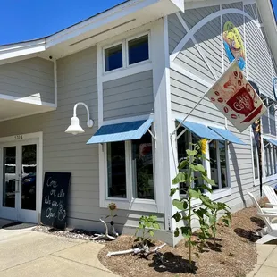 Outside exterior of shop - convenient short walk across Ocean Blvd from Corolla public beach access area