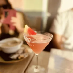 oysters and mussels, drink