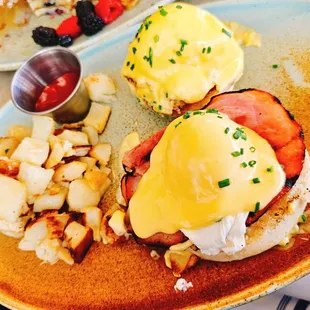 Eggs Benedict