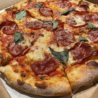 16" Pepperoni