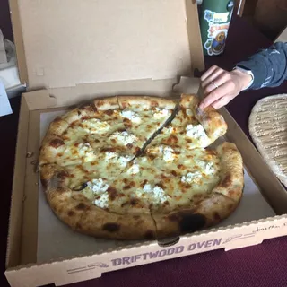 16" Bianca (Our classic white pie)