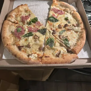 12 cut Bianca Funghi