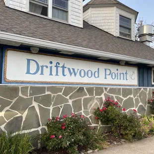 Front of Restaurant facing Lake Road