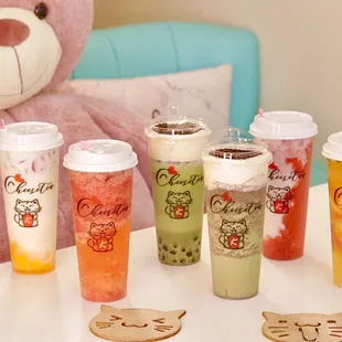 L-R: First Love, Strawberry Yakult, OBC Matcha, Oreo Matcha, Messy Strawberry, Fun Fun Green Tea