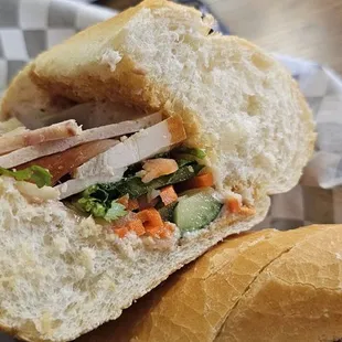 a sandwich cut in half