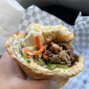 grilled pork bahn mi 10/10