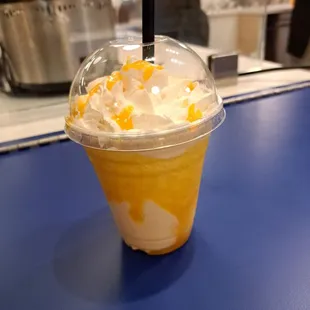 Mango milk shake