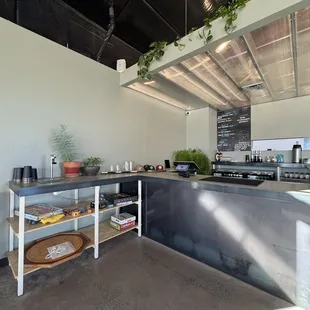 Order and water station