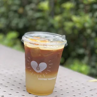 Platonic Fizz : espresso with yuzu tonic