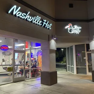 utside of restaurant at night