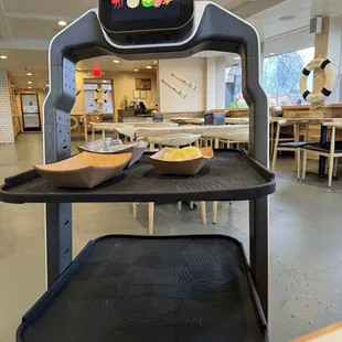Neat robot that brings in some of your items