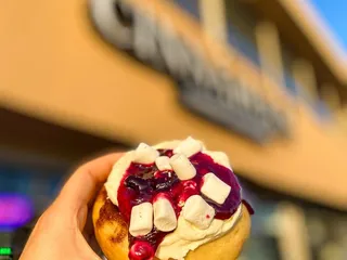 Cinnaholic