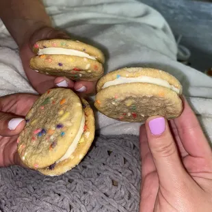 Birthday Cake Ice Cream Sandwiches (7-Count)