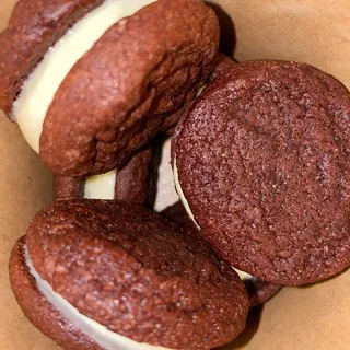 Chocolate Brownie Ice Cream Sandwiches (7-Count)