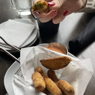 chicken wings and fried chicken, food