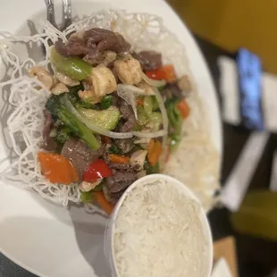 Bird&apos;S Nest Dinner