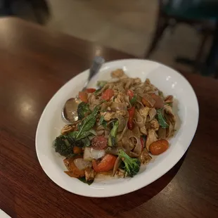 Drunken Noodle with Chicken