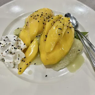 Mango sticky rice