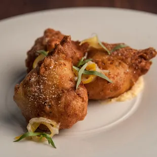 chicken wings and fried chicken, bbq chicken, fried chicken wings, food, chicken, bbq wings, chicken wings, poultry, fried chicken