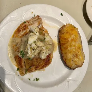 Flounder with crabmeat and stuffed potato