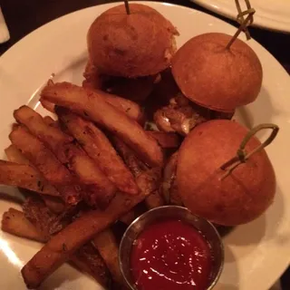Fried Oyster Po Boy Sliders