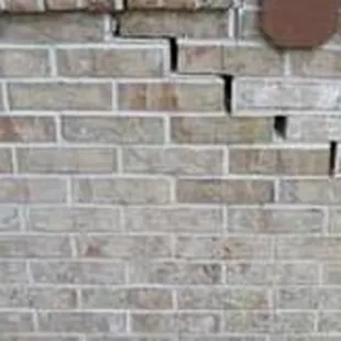 a crack in a brick wall