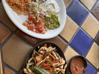 Coyotes Mexican