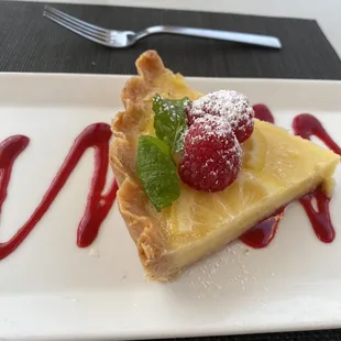 Homemade lemon tart recommend you don&apos;t share lol