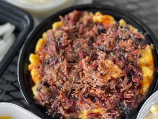 Yearby's BBQ & Waterice