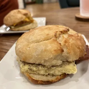 Biscuit with egg, bacon and cheddar cheese