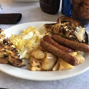 2 scrambled eggs with cheese