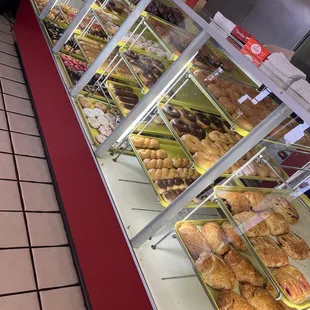 interior, donuts