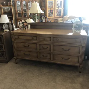 Ds Furniture Consignment & More