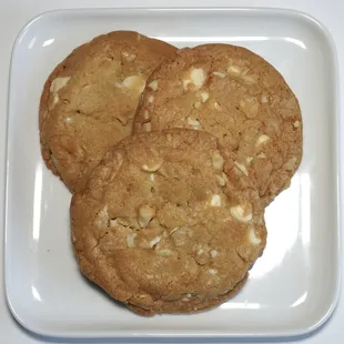 a plate of cookies