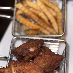 Fried shrimp &amp; fries