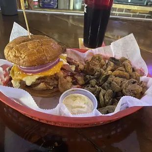 Real Bacon Burger with fried mushrooms