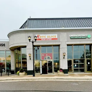 pizza, outside