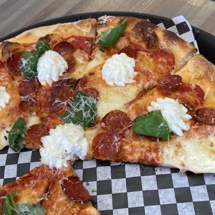 The &quot;Honey Sting&quot;. The toppings sooth my OCD brain.