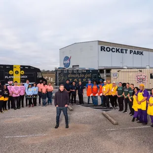Food Network&apos;s Season 17 Great Food Truck Race Cast! And yes we were in it!!!!!