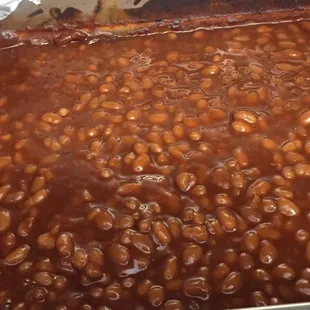 baked beans in a pan