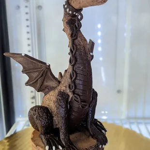 Dragon sugar sculpture made by students