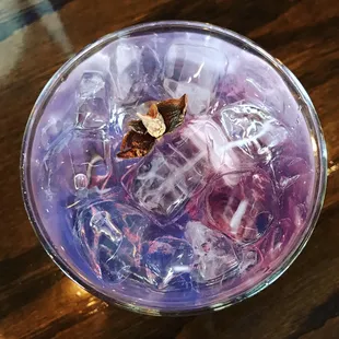 The Fitz &amp; Tonic (not too sweet, not syrupy, but refreshing)