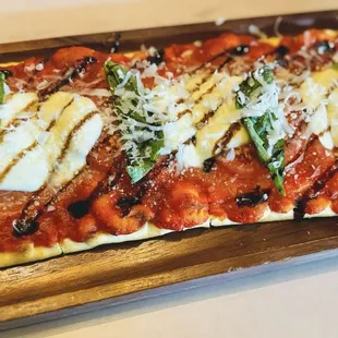 Margherita Flatbread