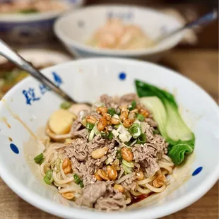 ramen and noodles, food